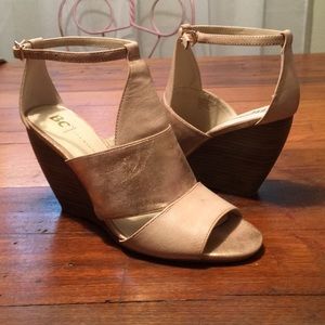 Pink-Nude Rose Gold BC Glow wedge heel 7.5